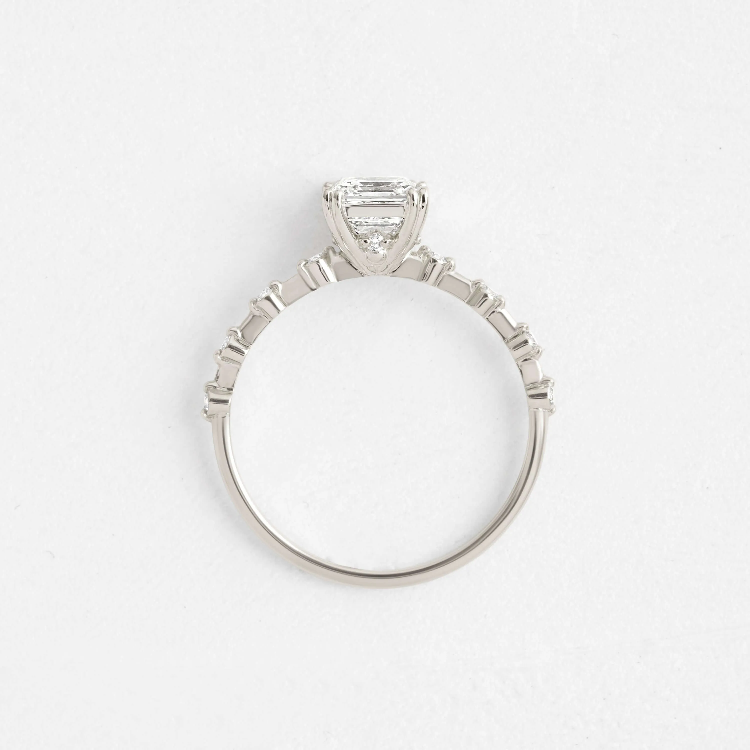 Distance Ring, Asscher Cut