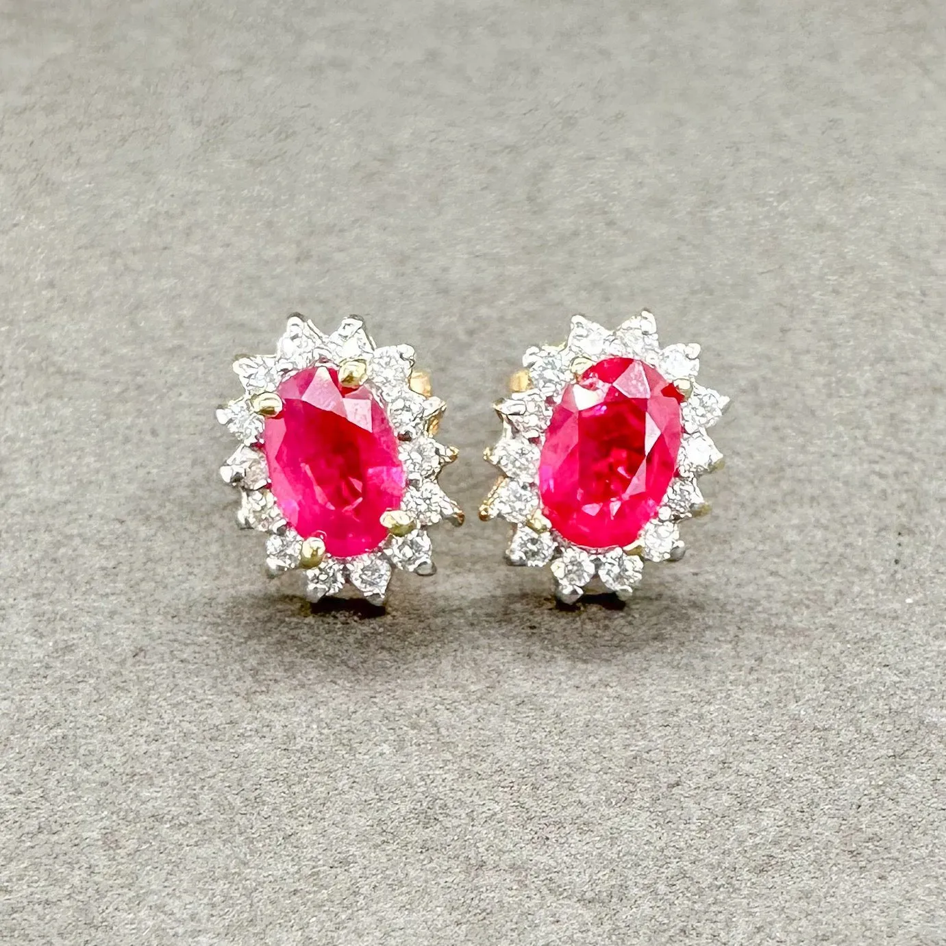 Estate 14K Y Gold 1.08ctw Lab-Created Ruby & 0.10ctw G-H/SI1-2 Diamond Stud Earrings